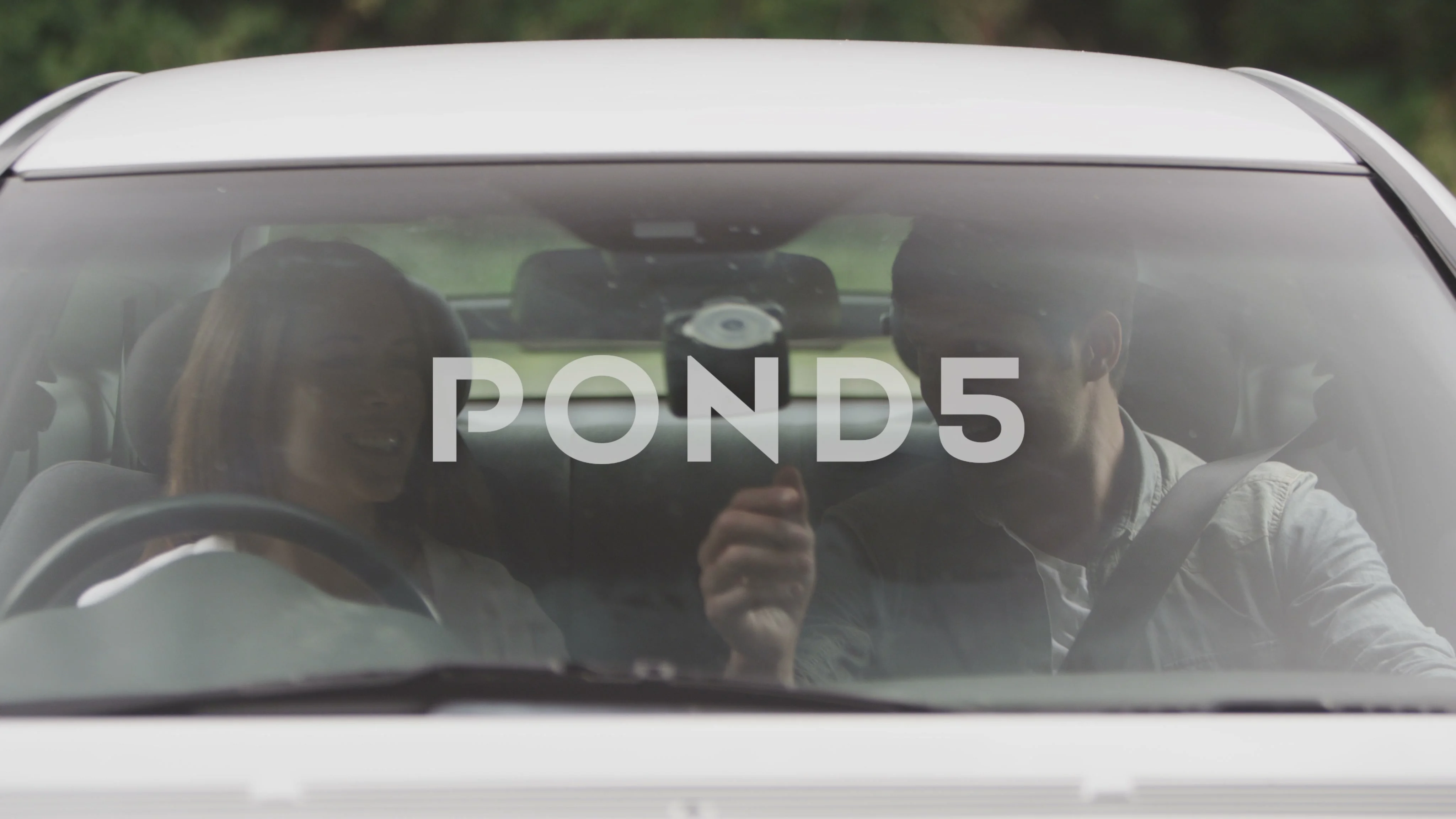 4k Couple In Car Chat And Get Ready For Stock Video Pond5