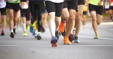 4K - Crowd of athletes at the marathon Stock-Footage 96068290