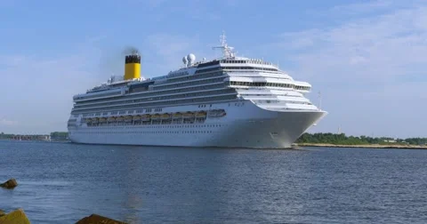 4K - Cruise ship Stock Footage 59952967