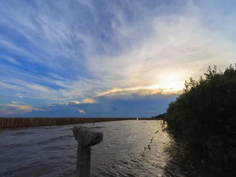 4K Day to Night Time lapse : sky before sunset at Bangpu seaside. Stock Footage 76041858