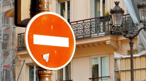 4K Do Not Enter Traffic Sign, Slow Dolly-In Zoom, Urban Setting Video stock 63748549