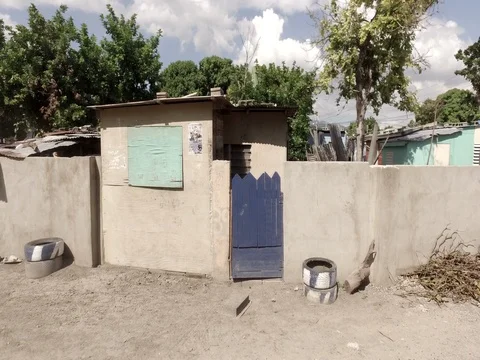 4K Dolly Shot down a Road in Jamaica in the Neighborhood-RAW Color 動画素材 70164407