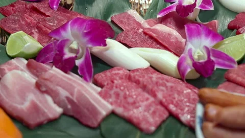 4K Dolly shot: Wagyu beef on a tray in a japanese yakiniku restaurant. Stock Footage 144325086