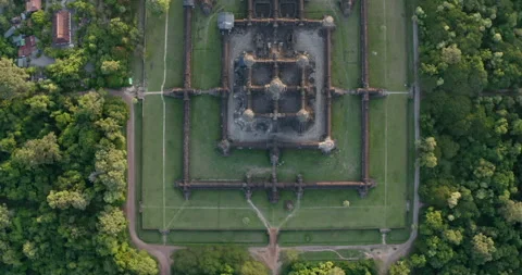 4K to down shot of Angkor Wat at sunset Stock Footage 292649766