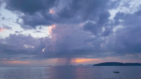 4k Dramatic sunset over sea. Timelapse. Stock Footage 78068074