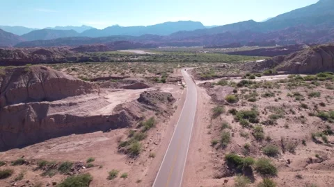4K drone aerial view of Los Castillos in Cafayate, Salta, Argentina. Impressive 库存影片 341661500