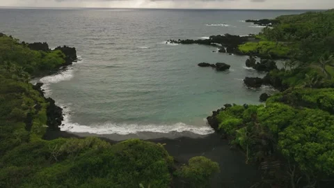 4k Drone of Black Sand Beach in Maui, Hawaii 6 Video stock 240497791