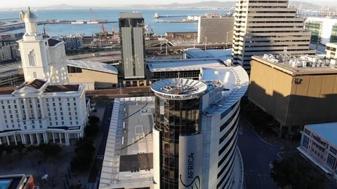 4k drone. Cape Town CBD buildings at sunset Видео 93116944