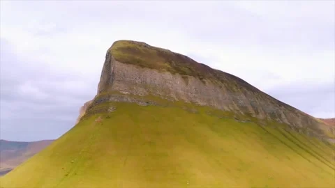 4K Drone Close-Up of Benbulbin Mountain, Sligo, Ireland Stock Footage 301583059