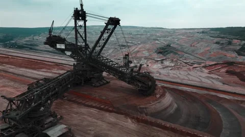 4K Drone Flight over Excavator 293 in Hambach Mine Germany 動画素材 319025932