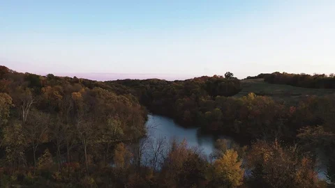 4K Drone Flight Over Scenic Overlook in Iowa During Fall/Autumn Stock Footage 118563438