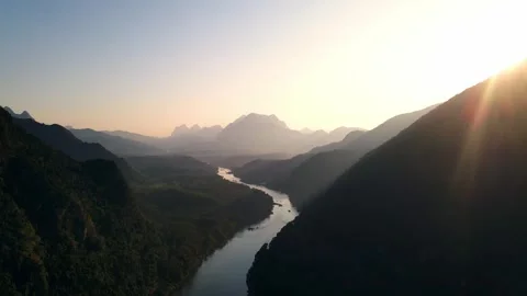 4k drone flight through passing through the mountains mueng ngoi Laos 스톡 동영상 344314528