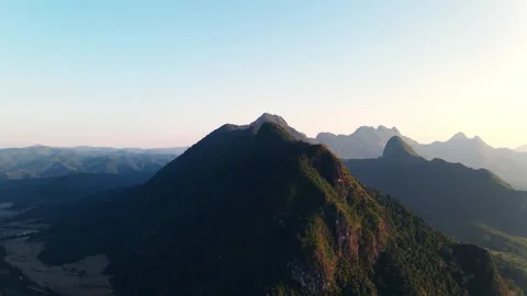 4k drone flight through passing through the mountains mueng ngoi Laos Video stock 344315258