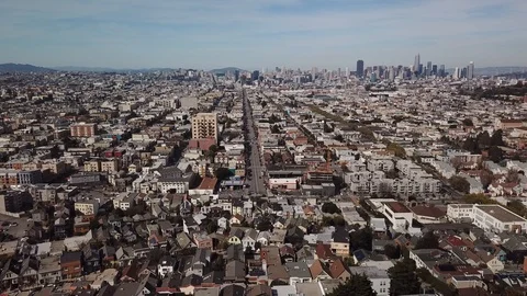 4K drone fly-over of San Francisco residential neighborhood Stock-Footage 114498516