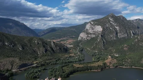 4K drone footage of river between mounatins in Catalonia, Spain 스톡 동영상 344542325