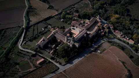 4K drone footage of Royal Monastery of Santes Creus Stock-Footage 328216401