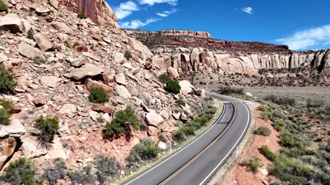 4K Drone A Long Bend Along Utah 211 Stock-Footage 313652763