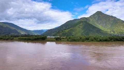 4K Drone Recording of Panoramic River Bend Video stock 319674343