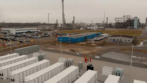 4K drone sees wide expanse of energy facility Stock Footage 129784530