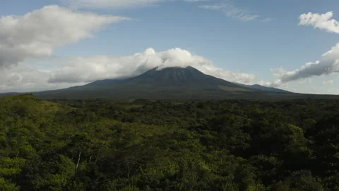 4K Drone Shot of a Volcano in the Rainforest Landscape of Central-America Stock Footage