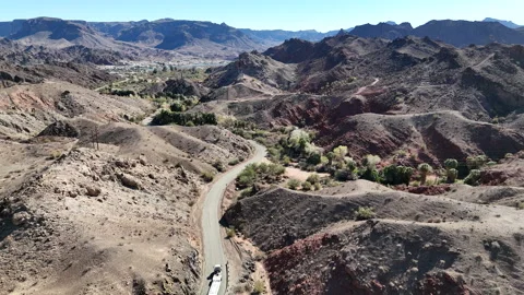4K Drone Trail End Camp Road Beyond the Water District Vídeo Stock 313413005