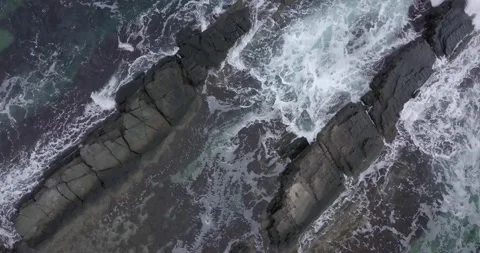 4k Drone video above waves Video stock 141141740