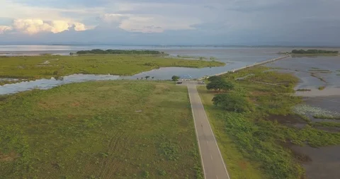 4K Drone view of Nong Han Lake, Tharae, Sakon Nakhon, Thailand. 動画素材 90661109