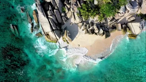 4k A drone view of the river in the mountains valley. An aerial view of a forest Stock Footage 275650859