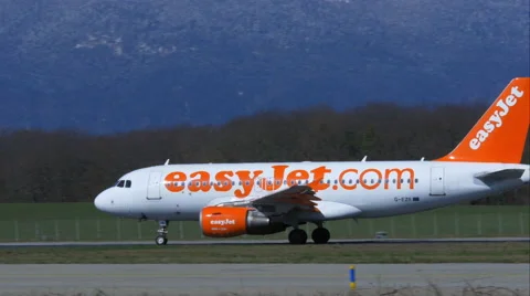 4K EasyJet aircraft Stock Footage 61949126