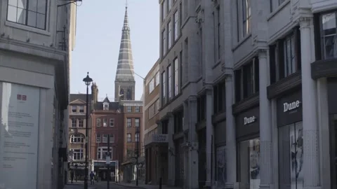 4K EMPTY CENTRAL LONDON STREETS LOCKDOWN / OXFORD CIRCUS / OXFORD STREET / SUNNY Stock Footage 286215691