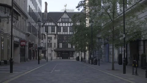 4K EMPTY CENTRAL LONDON STREETS LOCKDOWN / OXFORD CIRCUS / LIBERTY'S Stock Footage 286216695