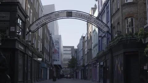 4K EMPTY CENTRAL LONDON STREETS LOCKDOWN / CARNABY STREET Stock Footage 286216819