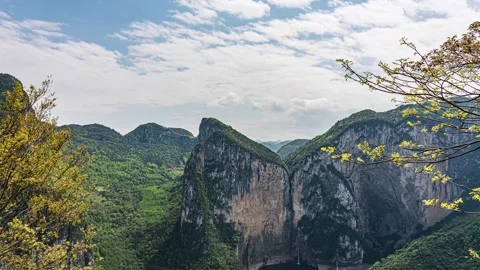 4K Enshi Wild Three Gorges Qingjiang Butterfly Rock Scenic Area Magnificent Видео 344091341