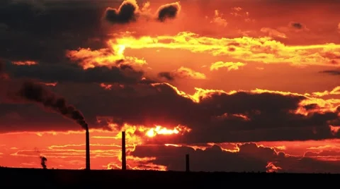 4K. Factory pipe polluting air at sunset. environmental Problems. (timelapse) Stock Footage 40448128