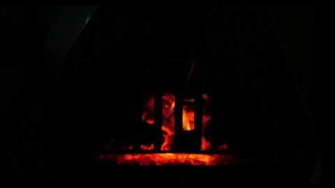 4K Fire Dying Down (RAW) 스톡 동영상 288435403