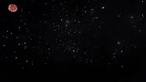 4K fireworks display exploding in night sky. Stockbeeldmateriaal 346709083