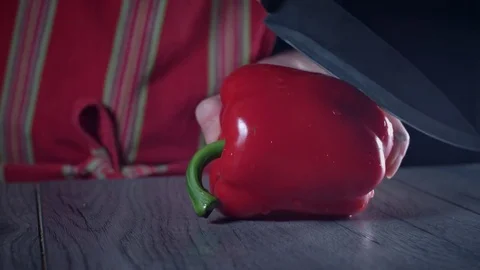 4K Fresh Vegetable Salad, Chef Placing a Pepper on Board 스톡 동영상 73467224