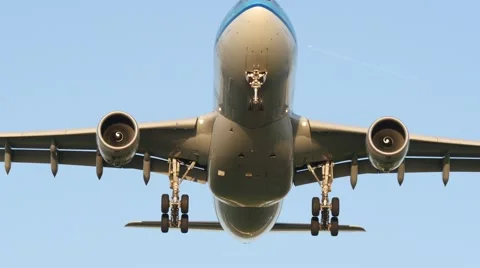 4K Front view of airplane approach Stock Footage 51099425