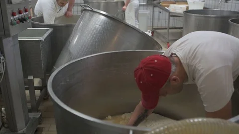 4K genuine mozzarella production process Video stock 92301549