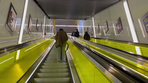 4K going up escalators of Elizabeth line not too busy Stock Footage 219947810