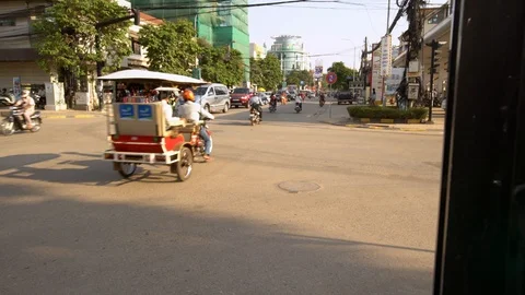 4k, Green traffic light approaching a crossing to show traffic, SiemReap-Dan Stock Footage 119060340