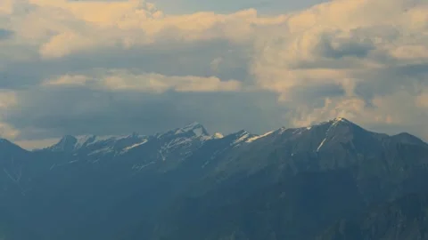 4K Handheld shot of Himalayan mountain range with snowy peaks at Chambagarh Stock Footage 340256084