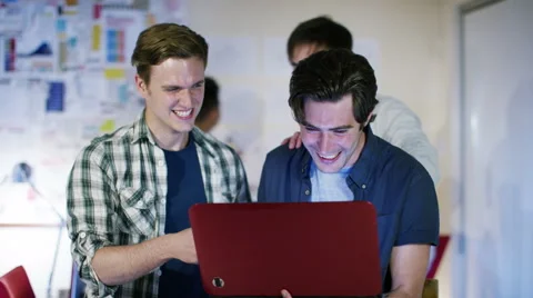 4K Happy male computer programmers working together give a high five 스톡 동영상 54478186