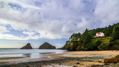 4K Heceta Head Lighthouse Florence OR Vídeo Stock 70843124
