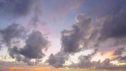 4K. High quality. Time lapse video. Scene of Colorful romantic sky sunset with M 動画素材 142390912