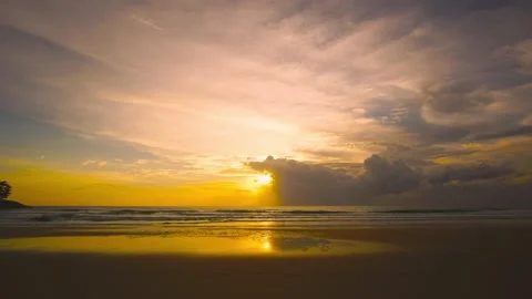 4K. High quality. Time lapse video. Scene of Colorful romantic sky sunset with M 스톡 동영상 142399428