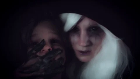 4K Horror Witch Kidnapping a Child and Disappears in Darkness Vídeos de archivo 71485571