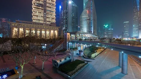 4K Hyper Lapse of the Financial District at Night, Shanghai, China 動画素材 87732825