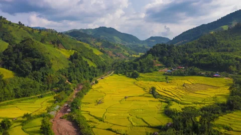 4K hyper lapse of rice terrace in Ban Wen village, Nan province, Thailand Stock Footage 163358573