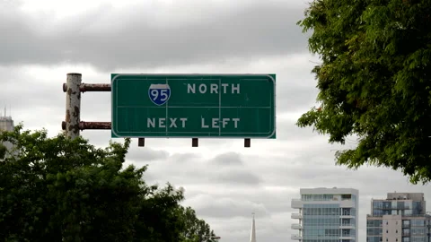4K HYPER TIME LAPSE CLOSE UP OF INTERSTATE 95 SIGN Stock Footage 132074505